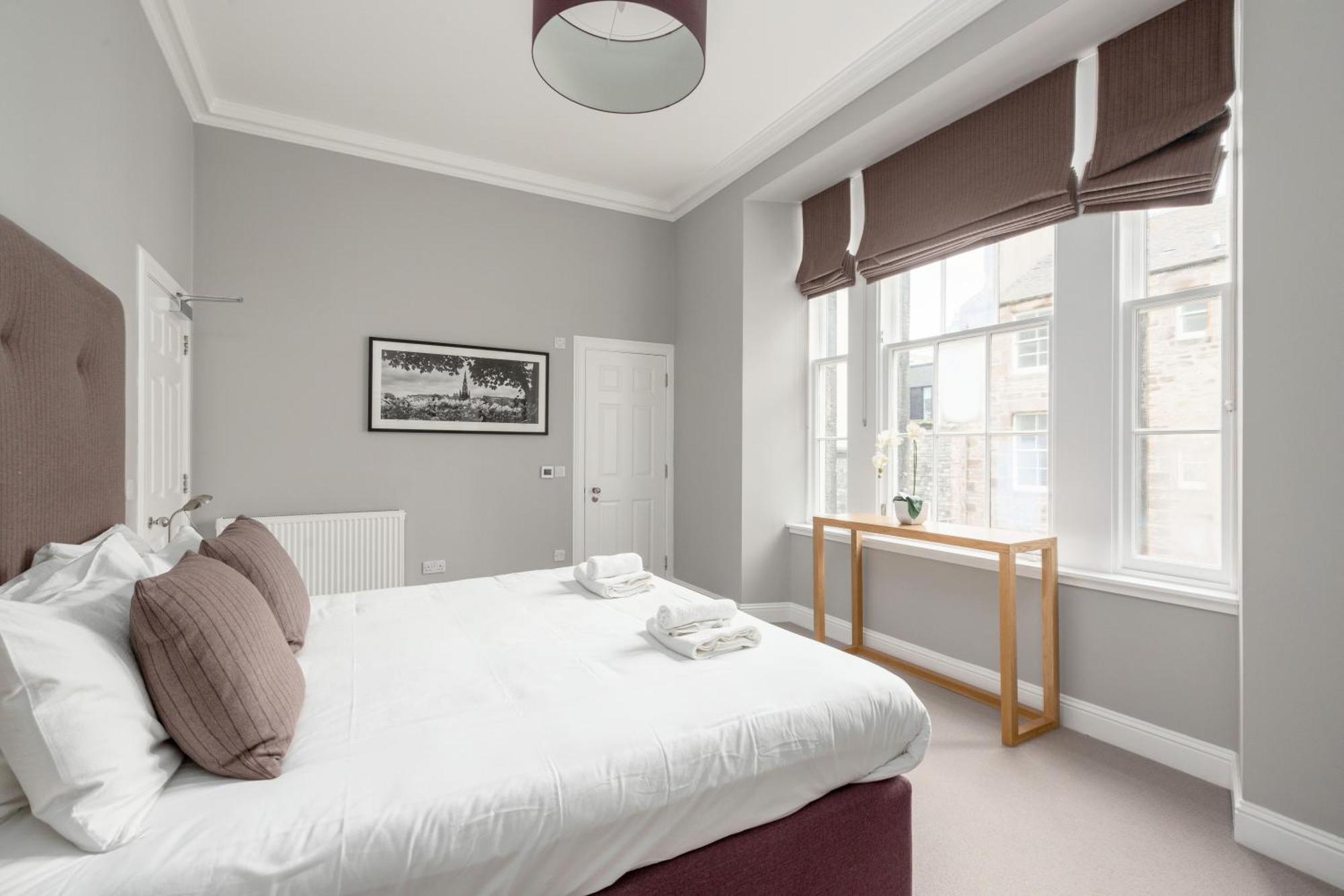 Destiny Scotland - Princes Street Residence Edinburgh Dış mekan fotoğraf